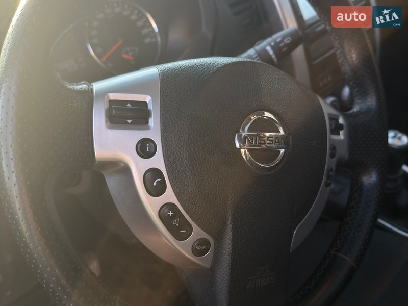 Внедорожник / Кроссовер Nissan X-Trail 2011 в Каменец-Подольском