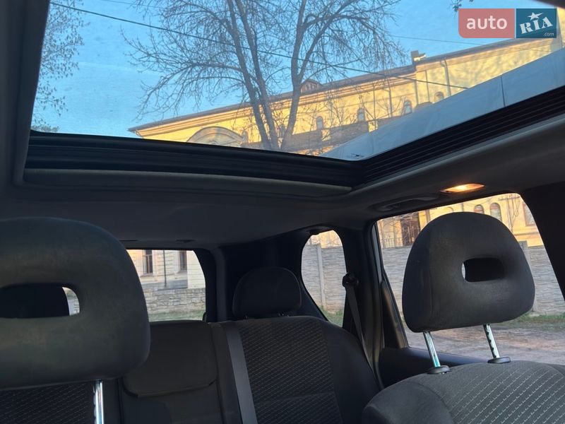 Внедорожник / Кроссовер Nissan X-Trail 2011 в Каменец-Подольском