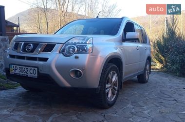 Позашляховик / Кросовер Nissan X-Trail 2013 в Запоріжжі