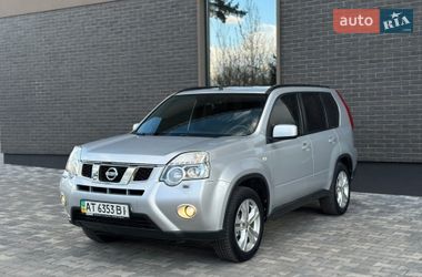 Позашляховик / Кросовер Nissan X-Trail 2013 в Коломиї