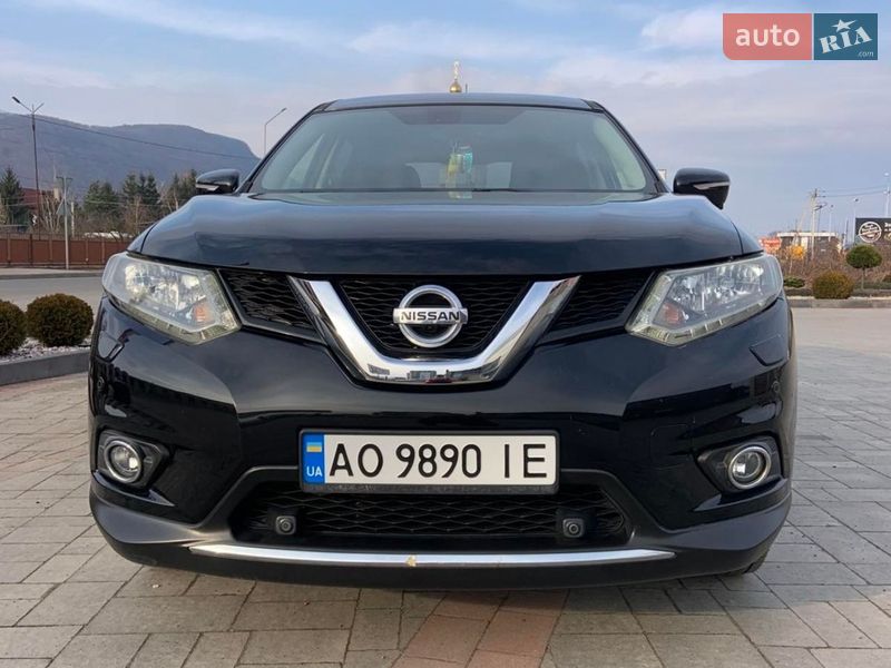 Nissan X-Trail 2015