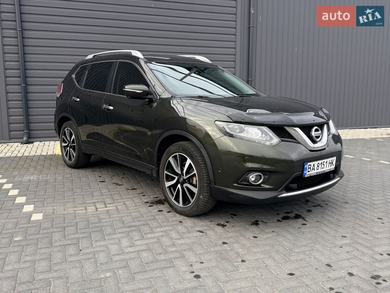 Внедорожник / Кроссовер Nissan X-Trail 2015 в Кропивницком