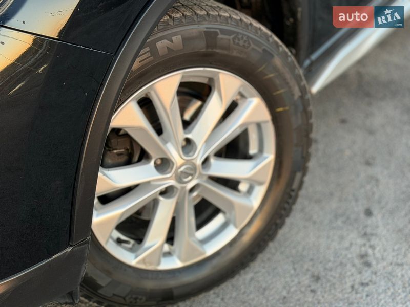 Внедорожник / Кроссовер Nissan X-Trail 2017 в Виннице
