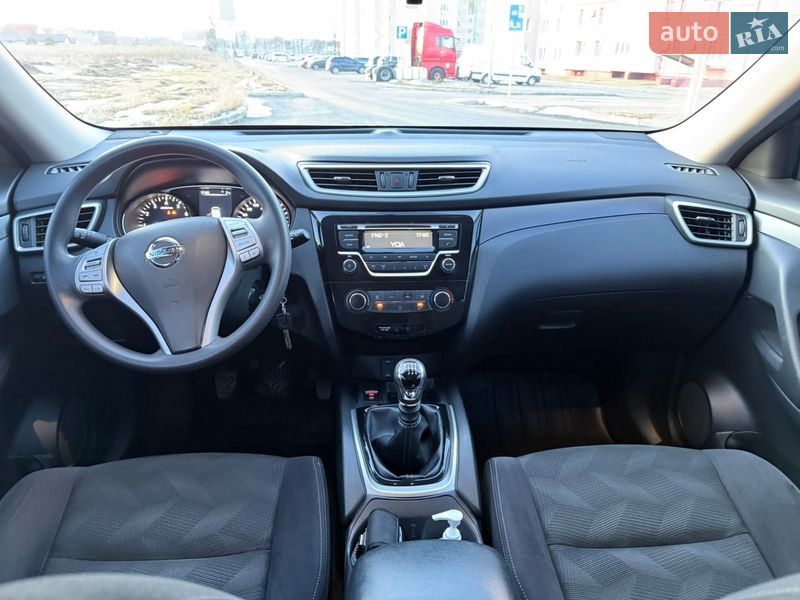 Внедорожник / Кроссовер Nissan X-Trail 2017 в Виннице