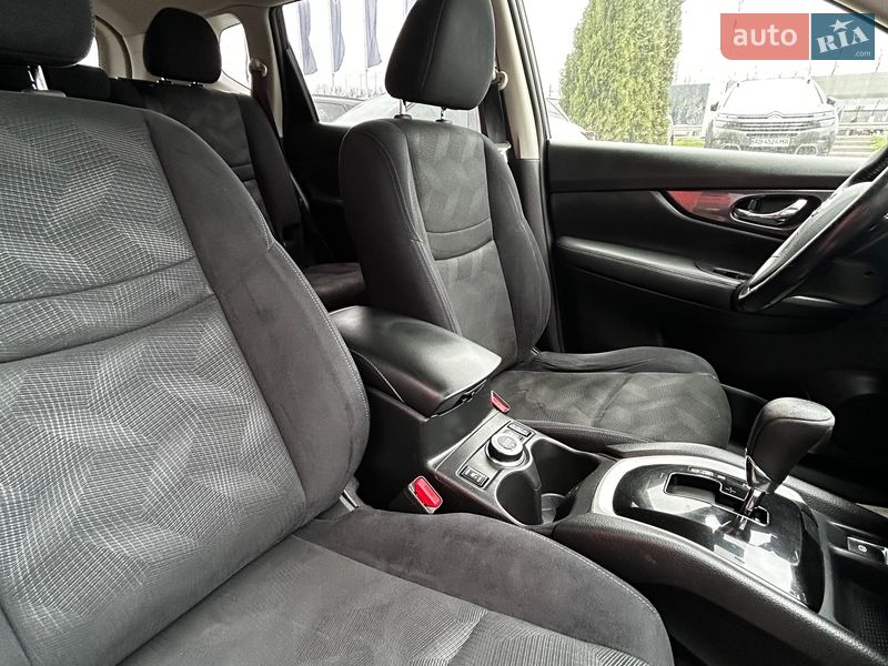 Позашляховик / Кросовер Nissan X-Trail 2016 в Вінниці