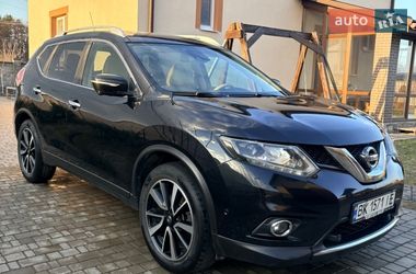 Внедорожник / Кроссовер Nissan X-Trail 2016 в Ровно