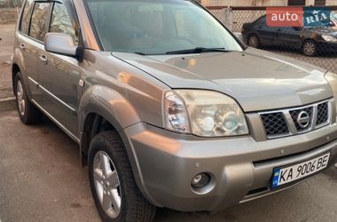 Позашляховик / Кросовер Nissan X-Trail 2005 в Києві