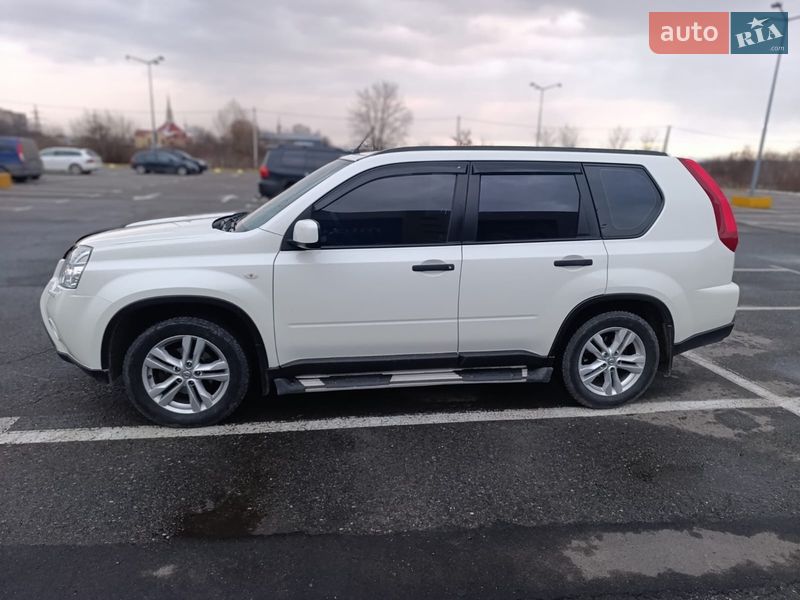 Nissan X-Trail 2014