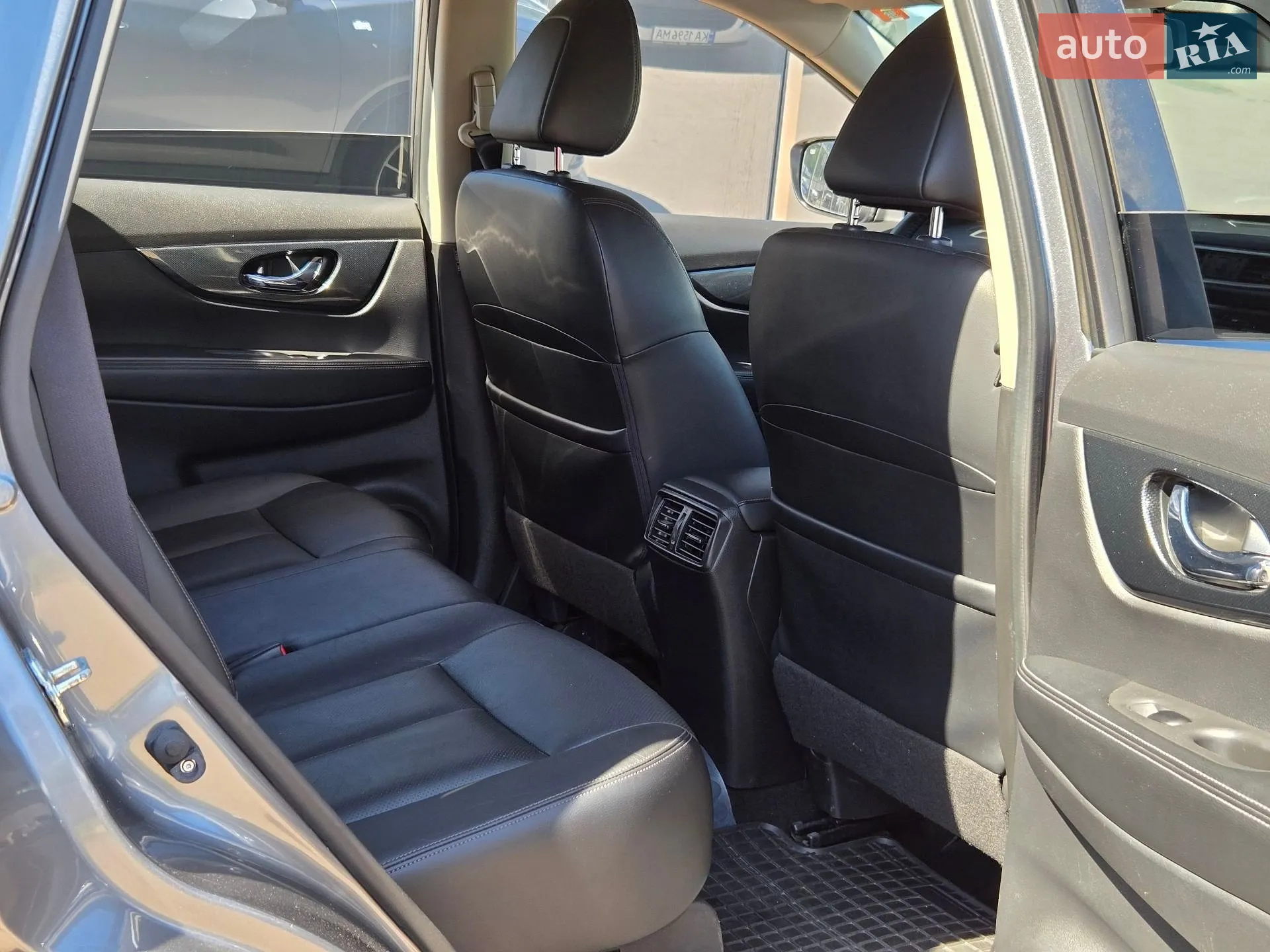 2016 Nissan X-Trail - мініатюра 26