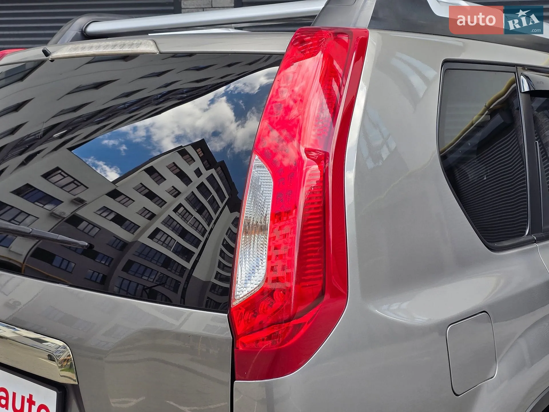 2010 Nissan X-Trail - мініатюра 28