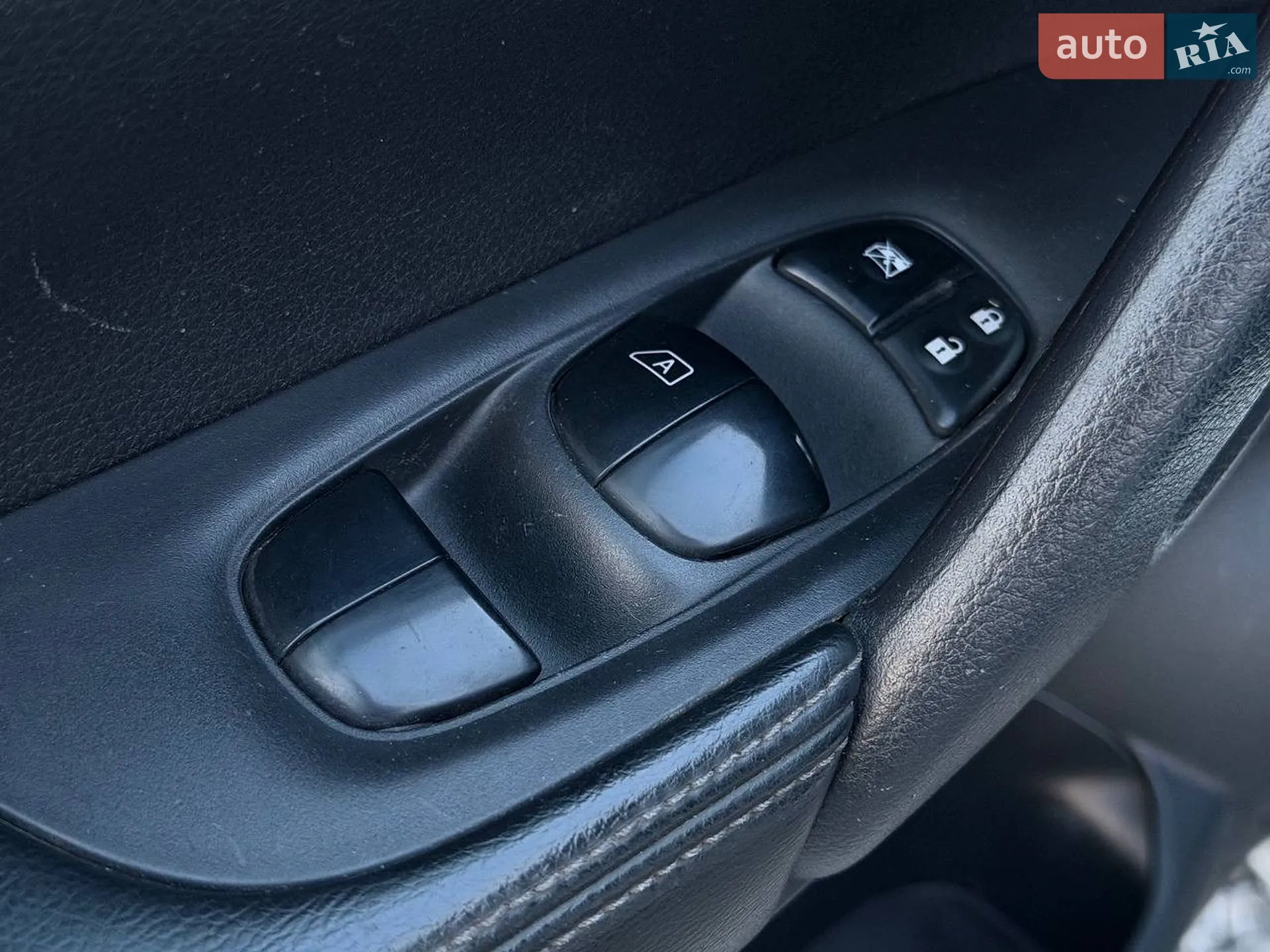 2016 Nissan X-Trail - мініатюра 31