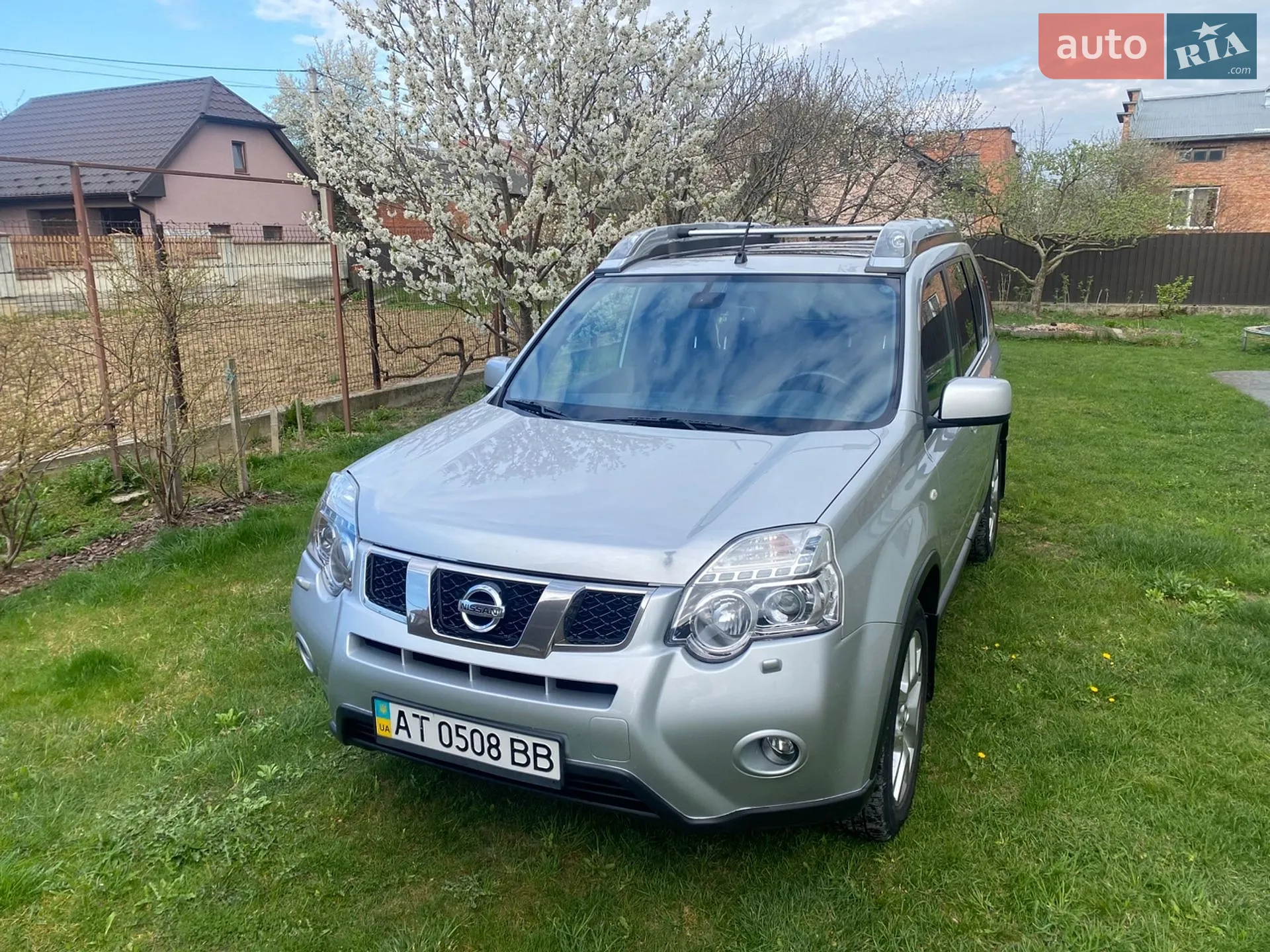 2010 Nissan X-Trail - фото 1