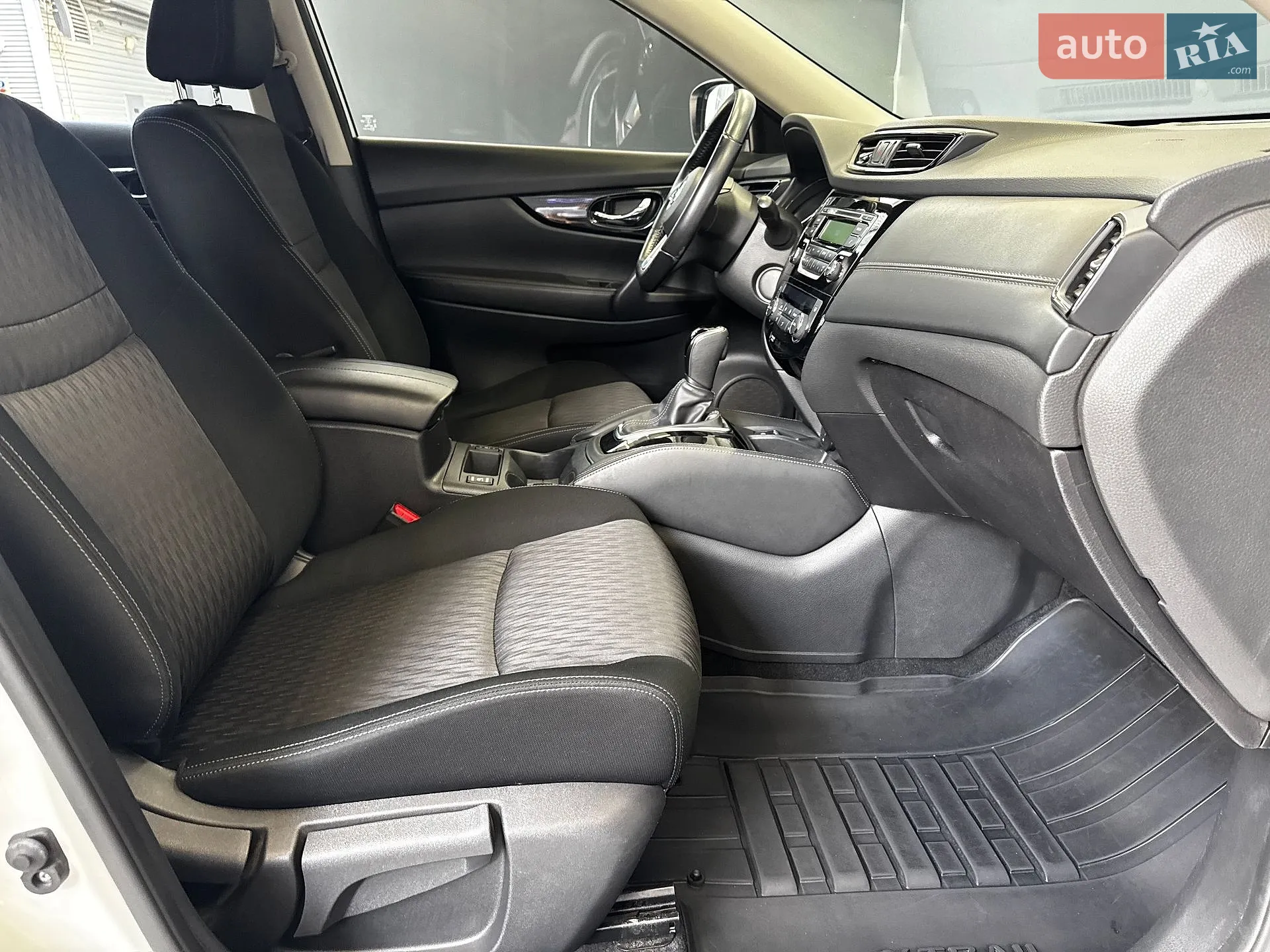 2021 Nissan X-Trail - мініатюра 31