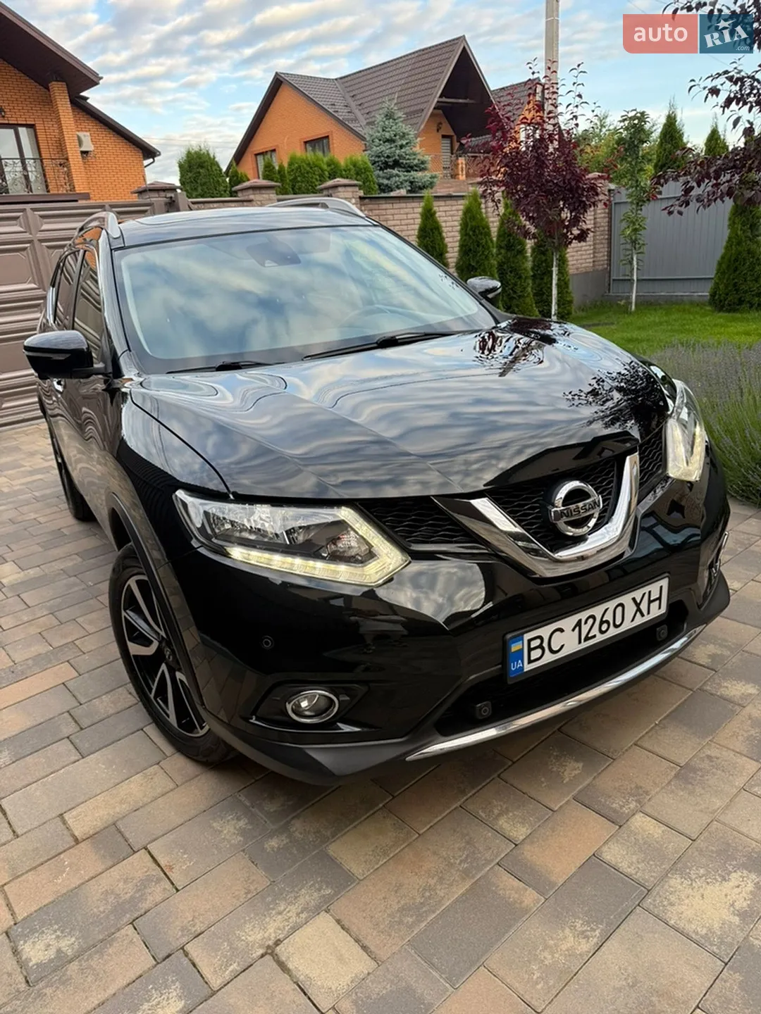 2015 Nissan X-Trail - фото 1