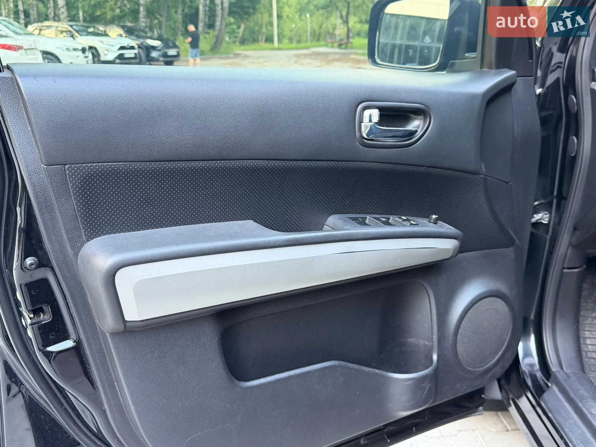 2011 Nissan X-Trail - мініатюра 36