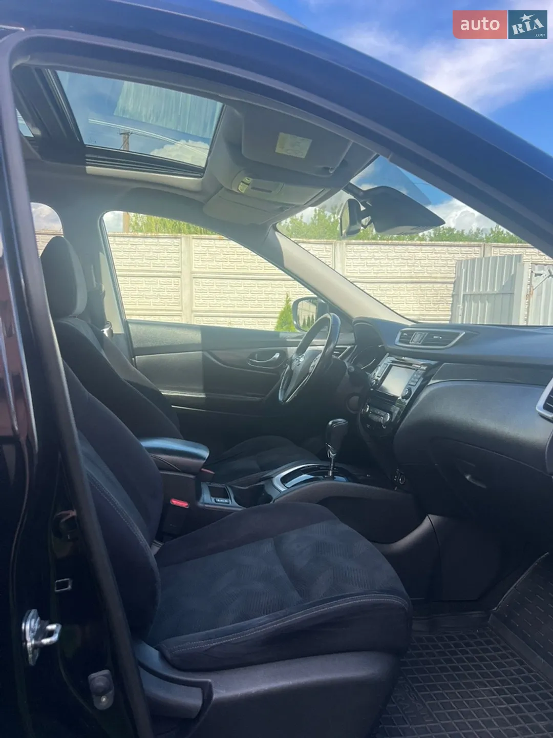 2015 Nissan X-Trail - мініатюра 31
