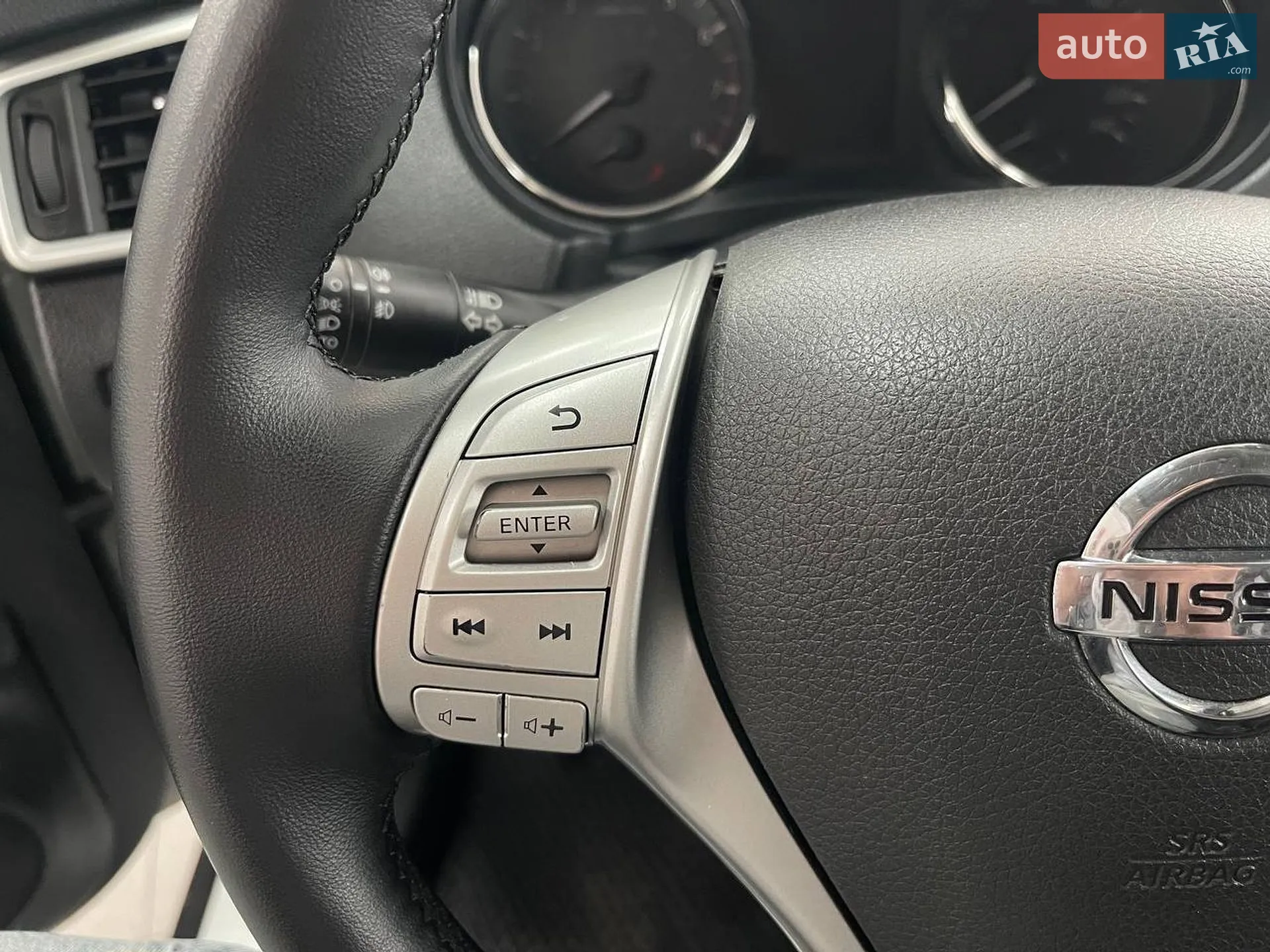 2017 Nissan X-Trail - мініатюра 35