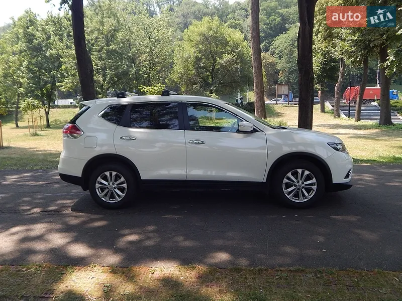 Nissan X-Trail 2015 VIN JN1TBNT32U0000449 фото оголошення 5 з 52