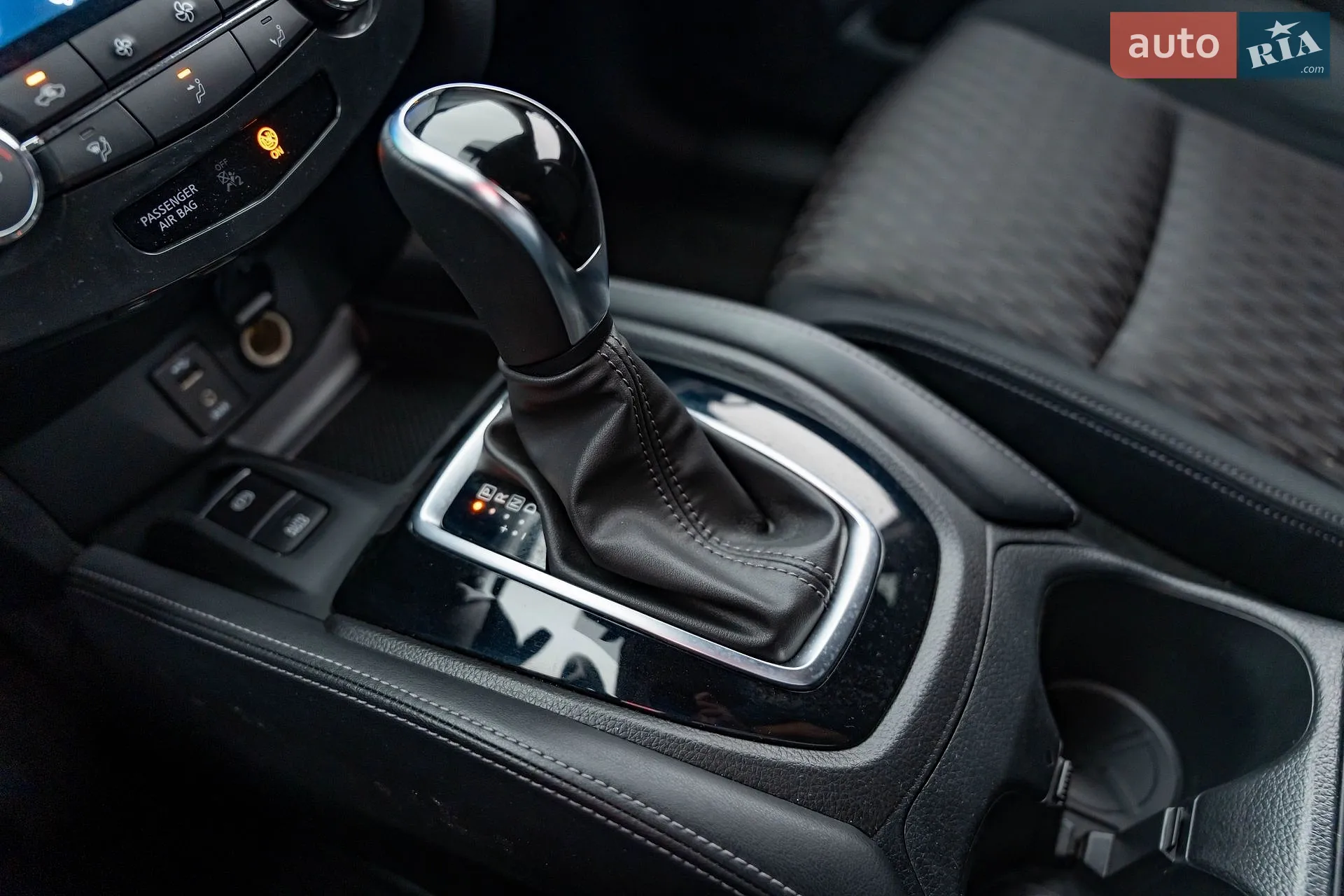 2018 Nissan X-Trail - мініатюра 22