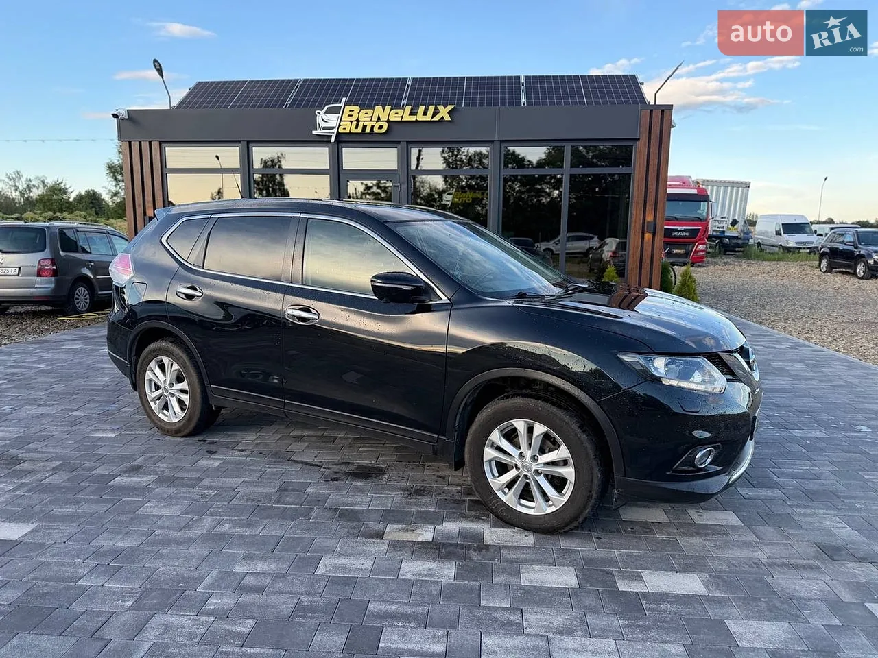 2017 Nissan X-Trail - мініатюра 21