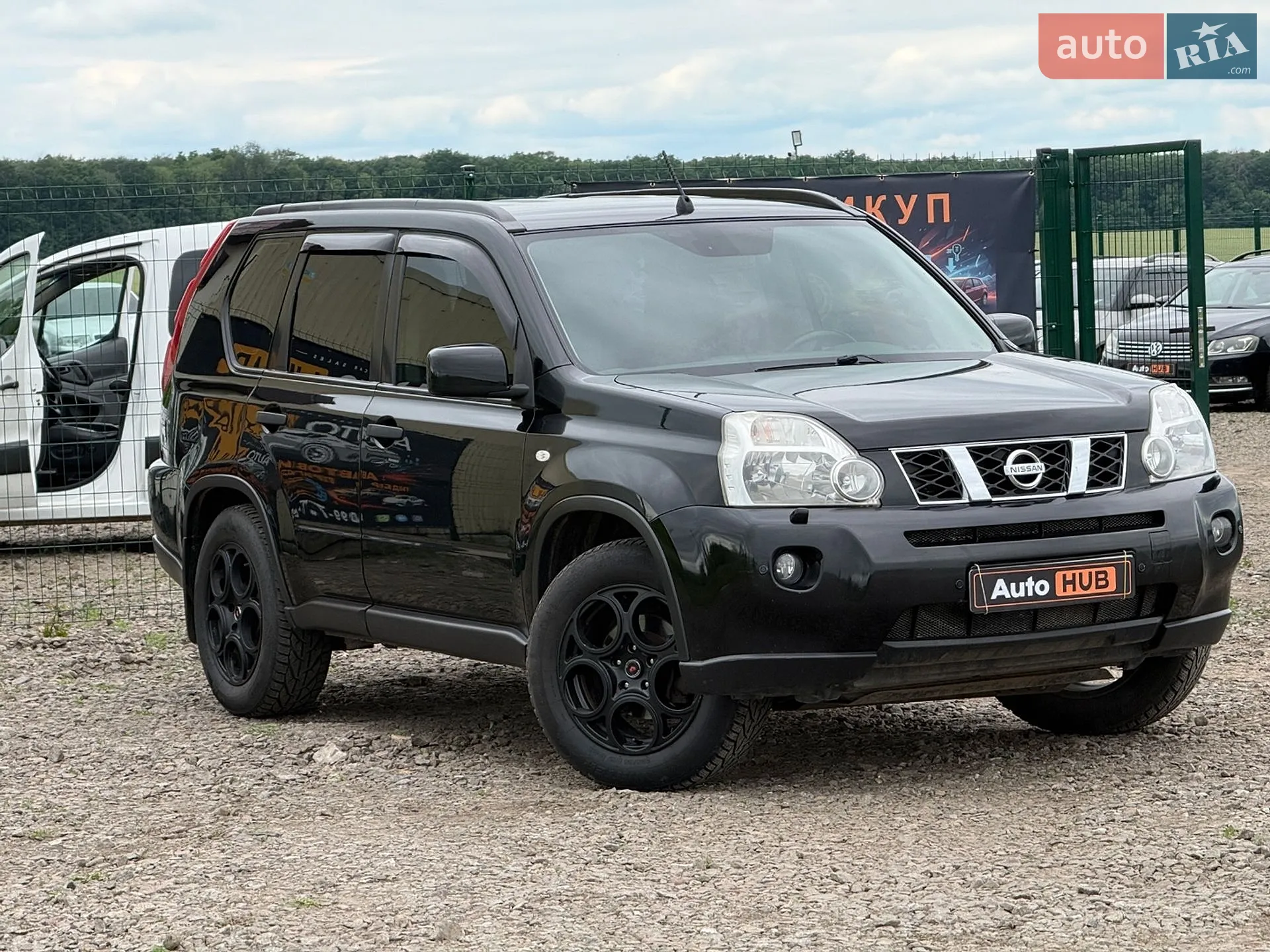 2010 Nissan X-Trail - фото 1