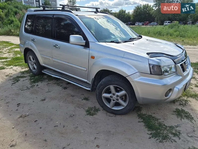 Nissan X-Trail 2003