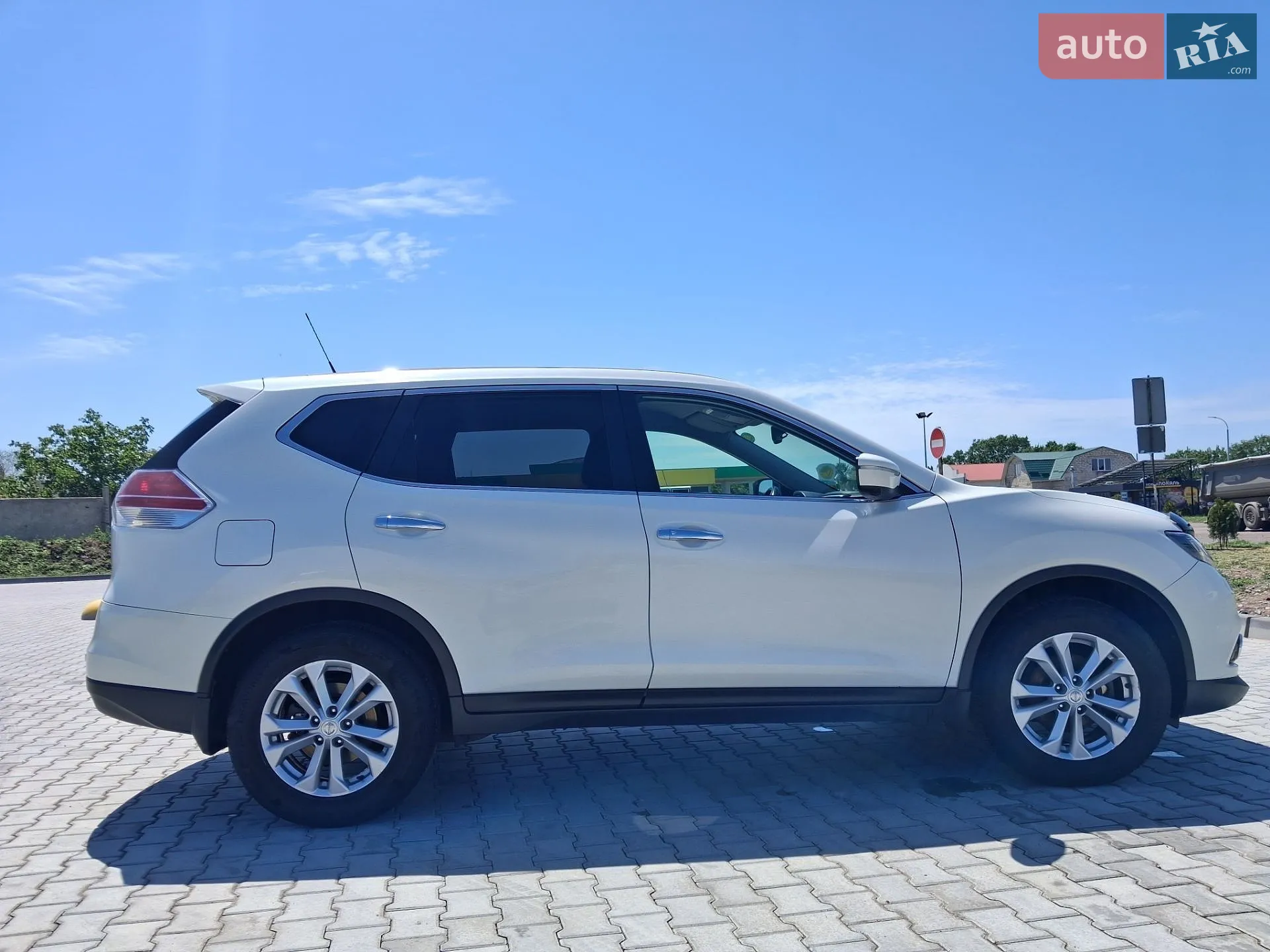 2016 Nissan X-Trail - мініатюра 5