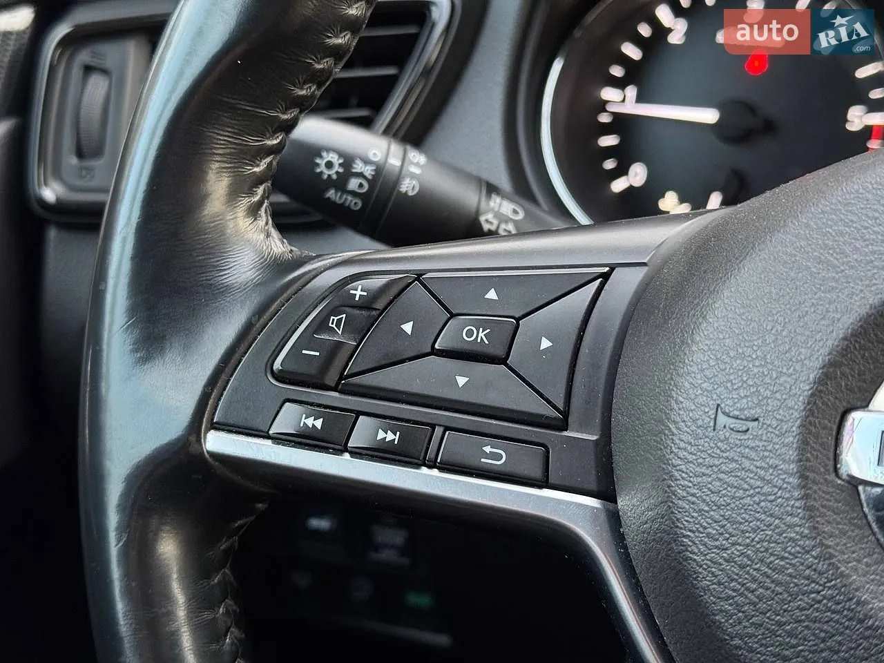 2017 Nissan X-Trail - мініатюра 15