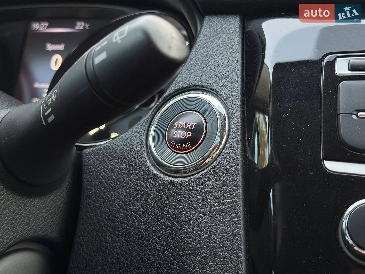 2017 Nissan X-Trail - мініатюра 18
