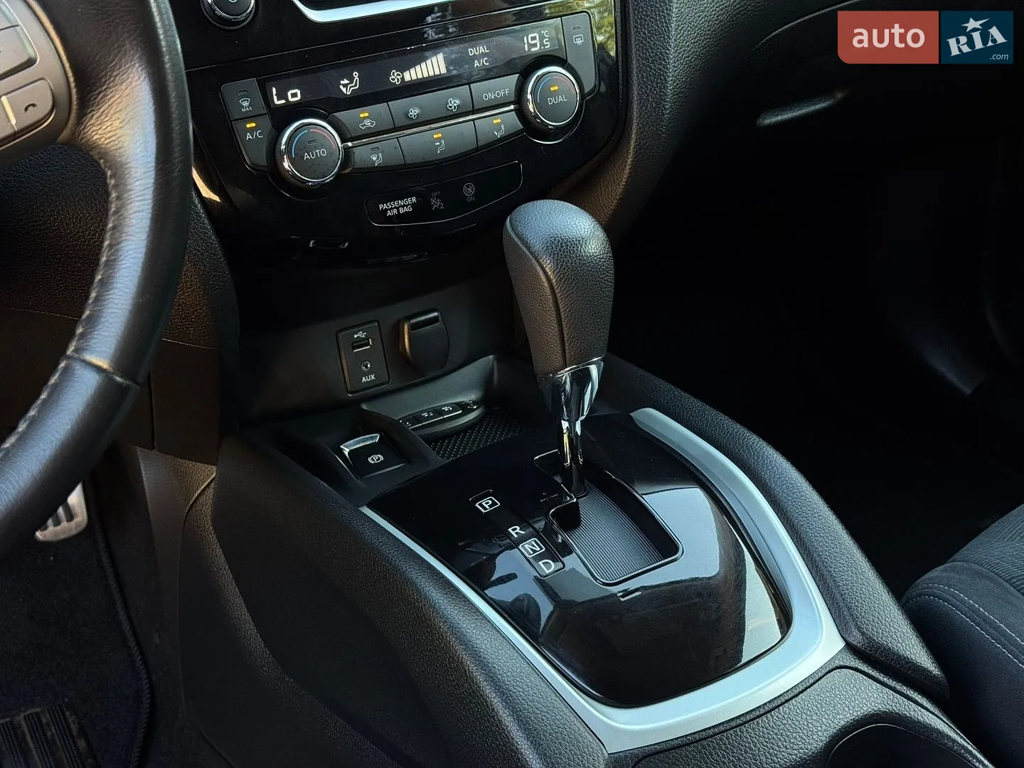 2016 Nissan X-Trail - мініатюра 47