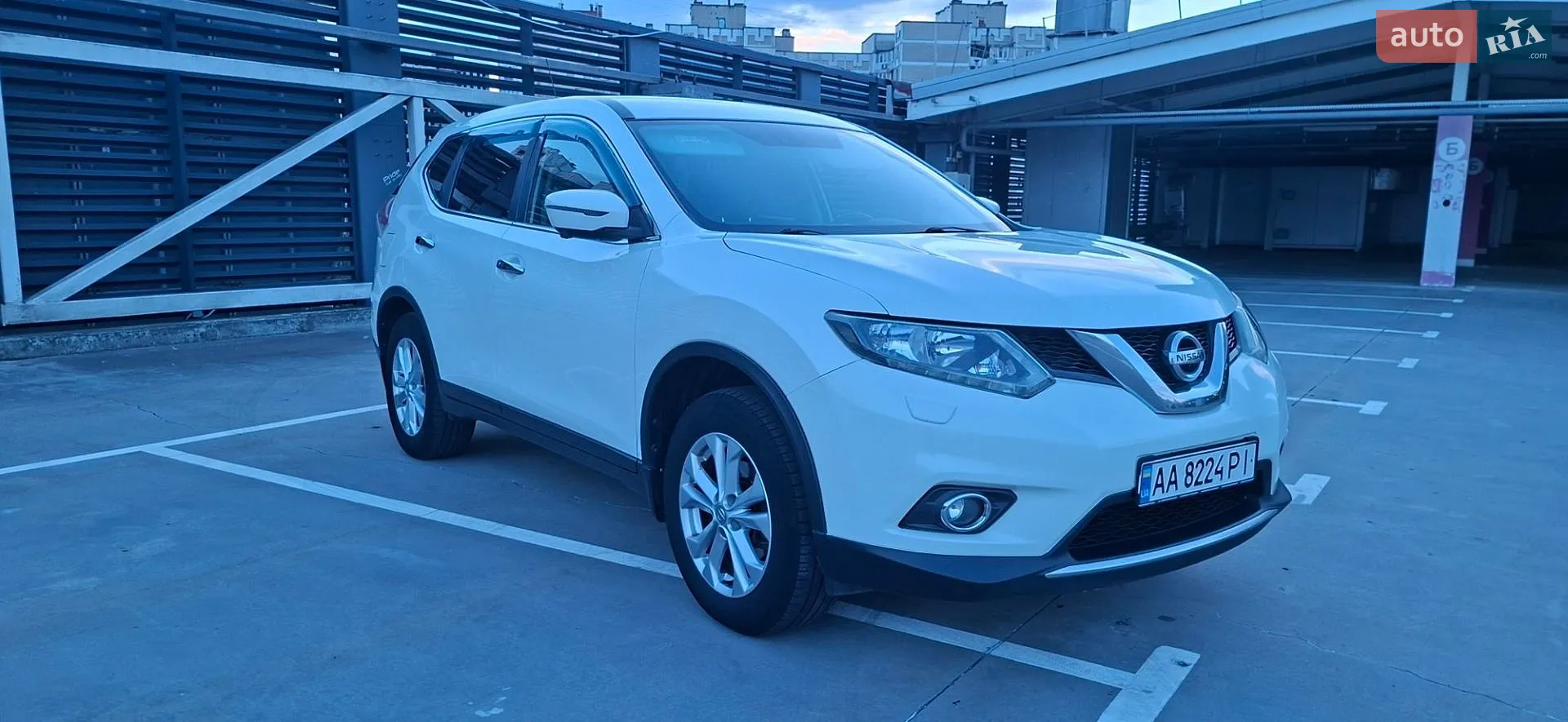 2015 Nissan X-Trail - фото 1
