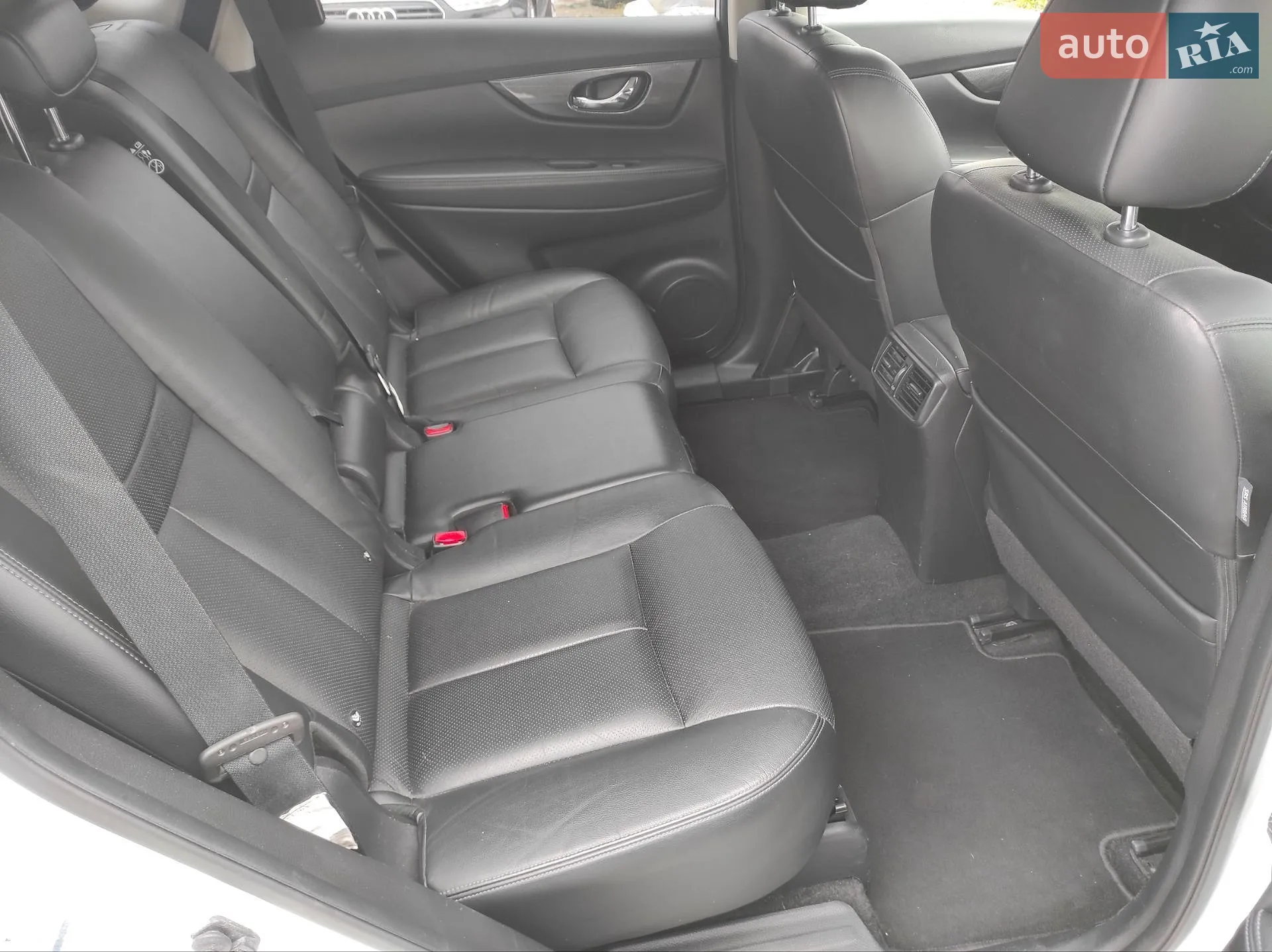 2016 Nissan X-Trail - мініатюра 26
