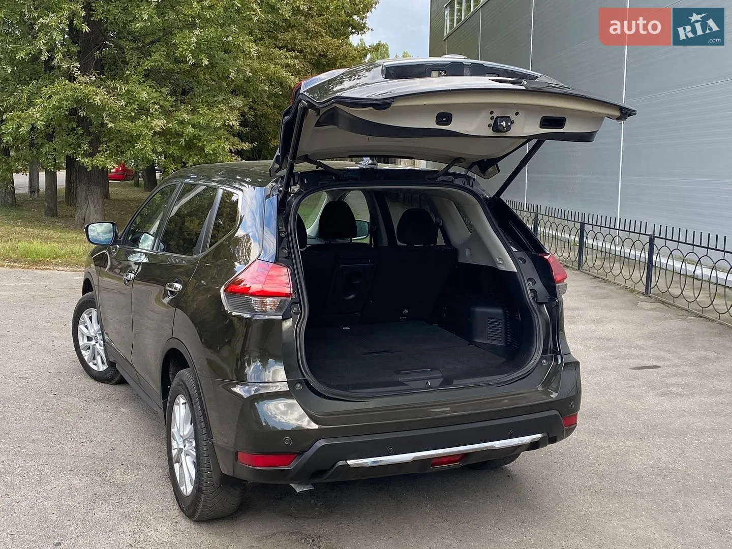 2021 Nissan X-Trail - мініатюра 35