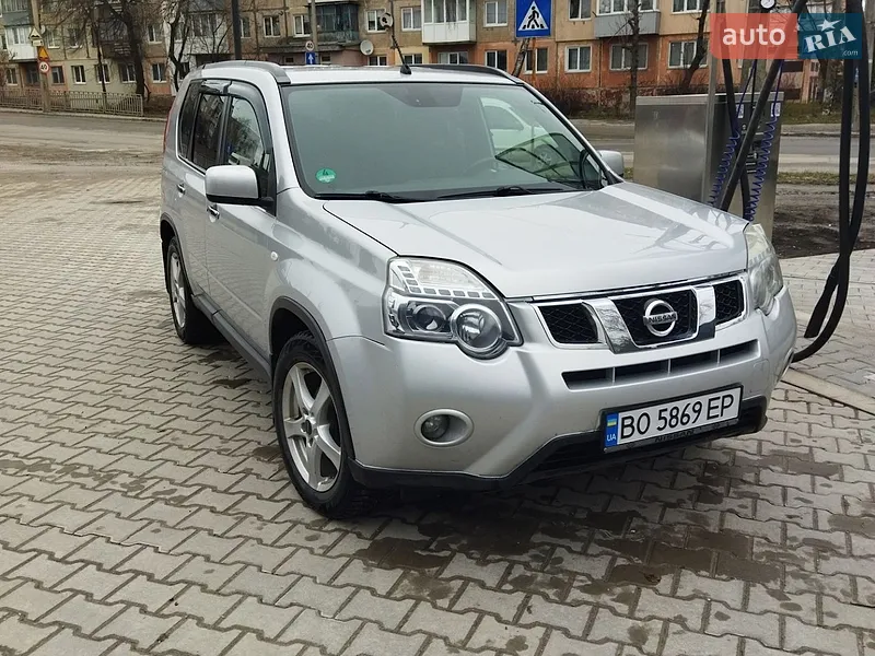 Nissan X-Trail