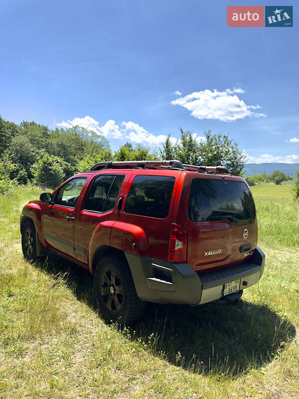 Позашляховик / Кросовер Nissan Xterra 2012 в Косові