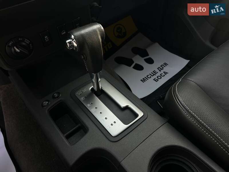 Внедорожник / Кроссовер Nissan Xterra 2013 в Ивано-Франковске