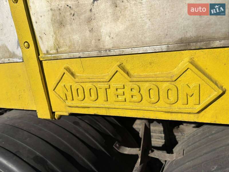 Лафет Nooteboom Euro 2000 в Львові