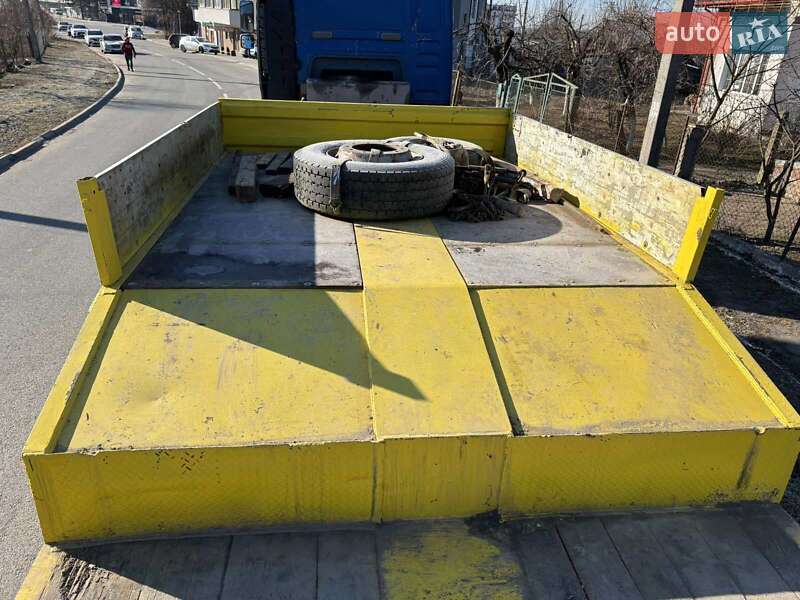 Лафет Nooteboom Euro 2000 в Львові