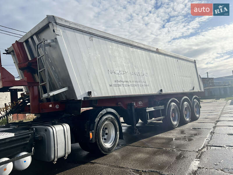 Самоскид напівпричіп Novatrail SKI 1999 в Жовкві