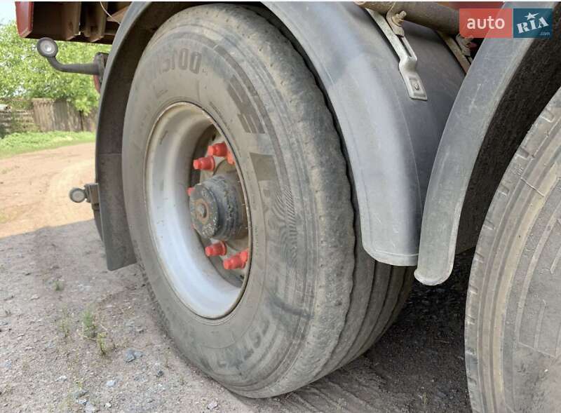 Самосвал полуприцеп Novatrail SKI 2003 в Липовце фото 3 Самосвал полуприцеп Novatrail SKI 2003 в Липовце