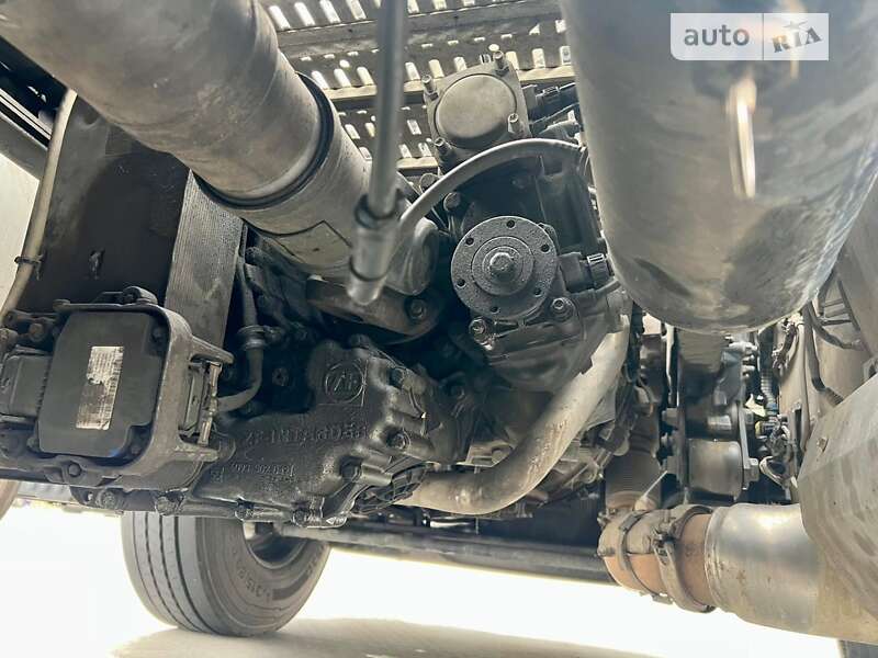 Цистерна напівпричіп NUOVA Ma.Na.Ro. 2010 в Києві