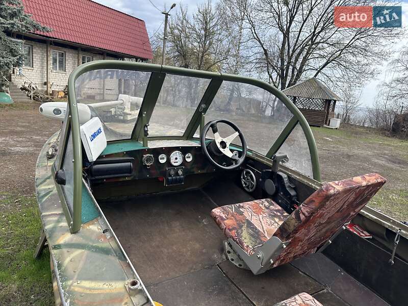 Лодка Обь 1 1970 в Киеве