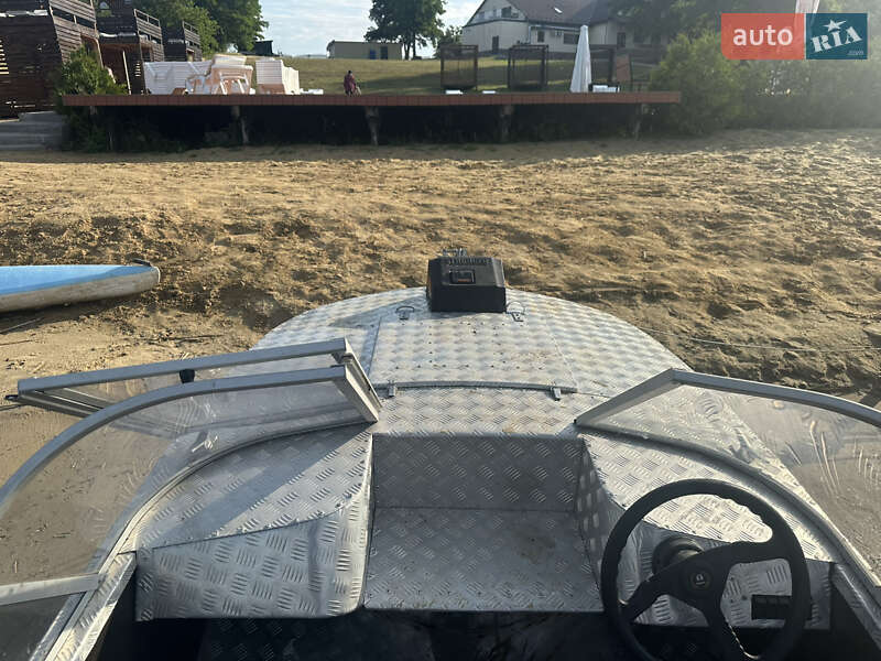 Катер Обь 3 1991 в Николаеве