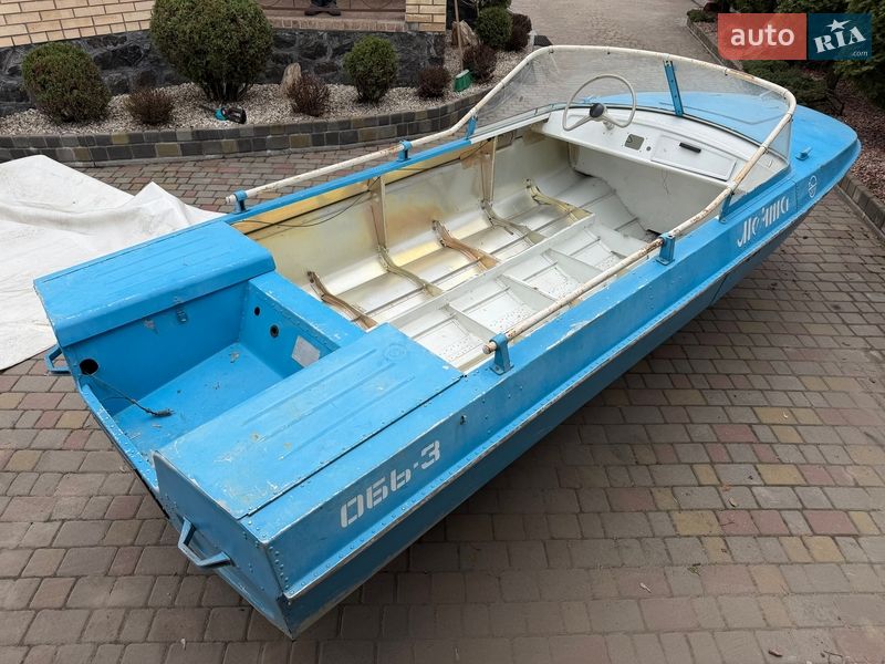 Човен Обь 3 1991 в Черкасах фото 4 Човен Обь 3 1991 в Черкасах