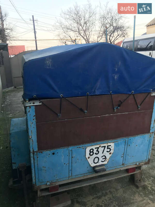 Бортовий напівпричіп ОДАЗ 8144 1993 в Усатове