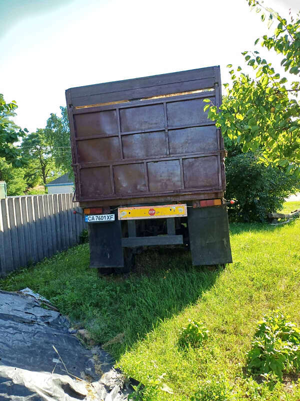 Бортовой полуприцеп ОДАЗ 9370 1988 в Чернобае