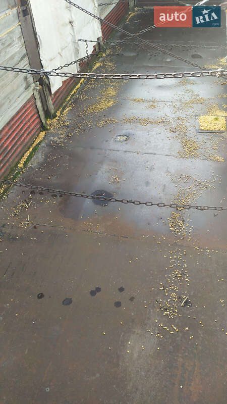 Зерновоз - полуприцеп ОДАЗ ОДАЗ 1986 в Краснограде