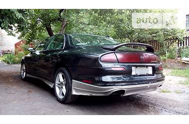 Седан Oldsmobile Aurora 1998 в 