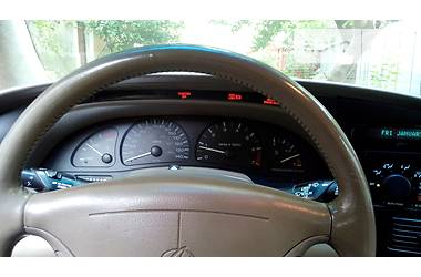 Седан Oldsmobile Aurora 1998 в 