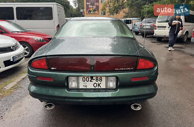 Седан Oldsmobile Aurora 1995 в 